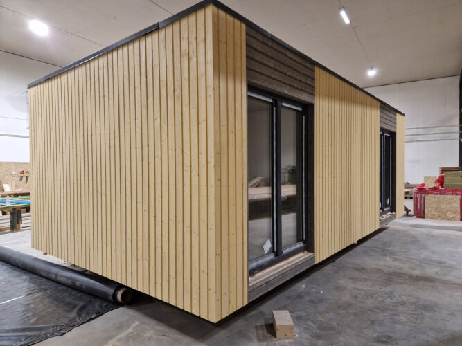 Modular Houses - Production Factory - exterior - Norges Hus windows